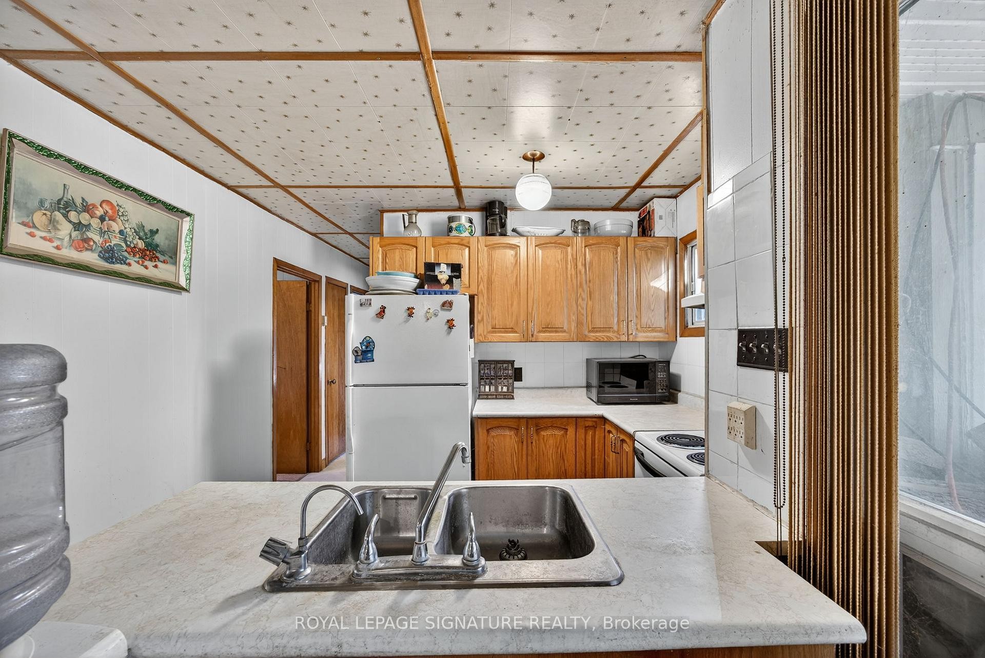 









81-77


Bass Bay

Drive,
Tay,




ON
L0K 2A0

