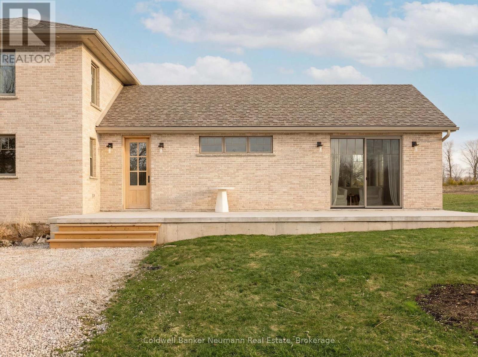 












234089 CONC 2 ROAD

,
West Grey,




Ontario
N0G1R0

