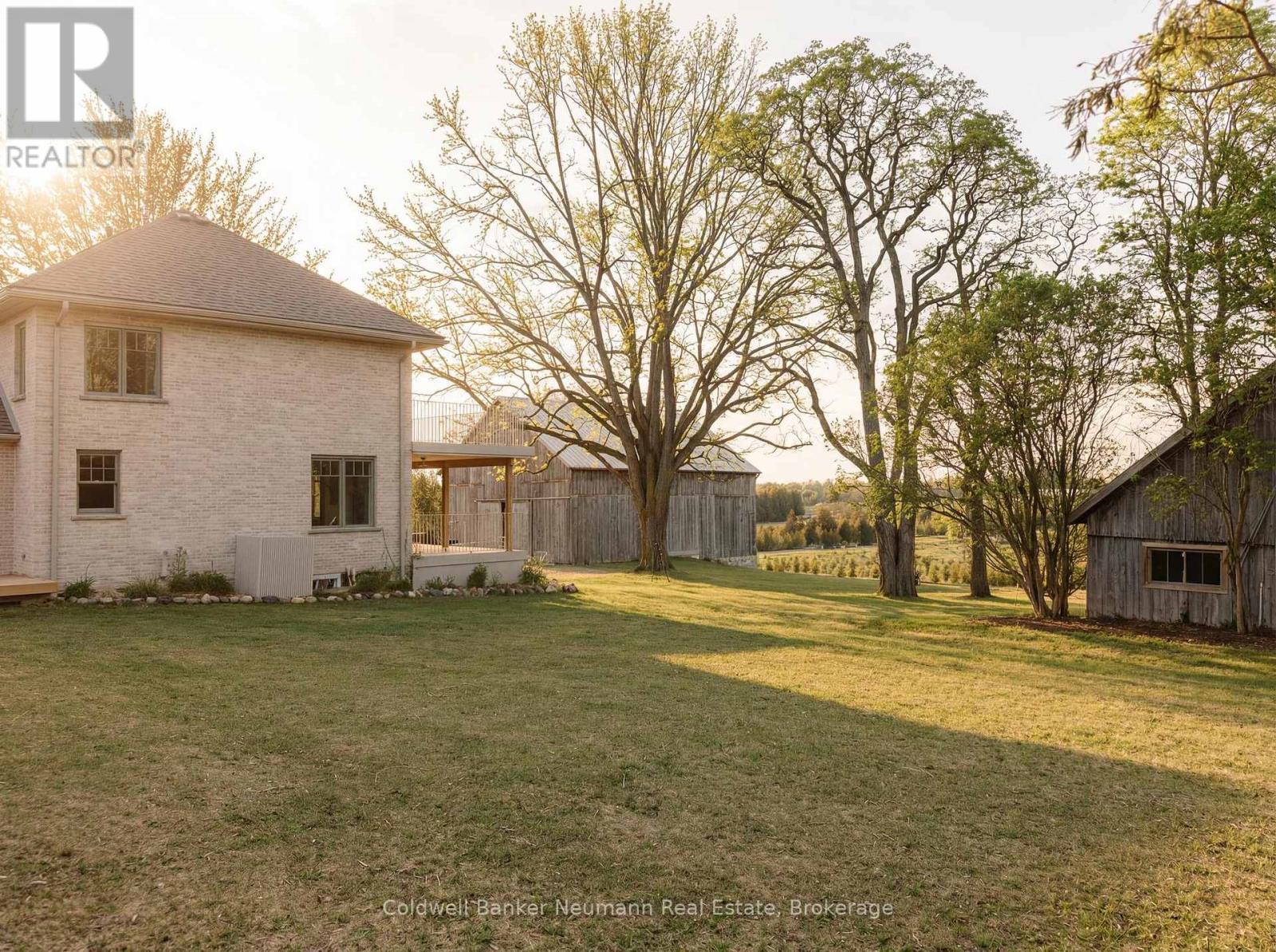 












234089 CONC 2 ROAD

,
West Grey,




Ontario
N0G1R0

