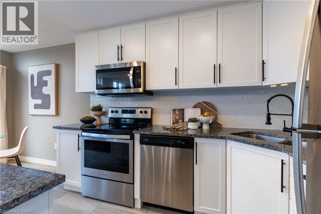 












333 GOSLING Gardens Unit# 316

,
Guelph,




Ontario
N1L0K4

