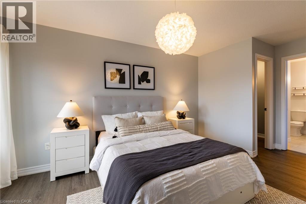 












333 GOSLING Gardens Unit# 316

,
Guelph,




Ontario
N1L0K4

