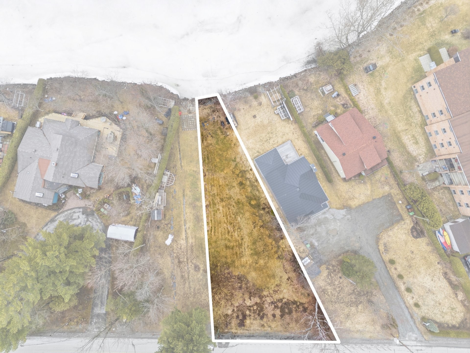 












Av. du Parc

,
Sherbrooke (Brompton/Rock Forest/Saint-Élie/Deauville),







QC
J1N3R5

