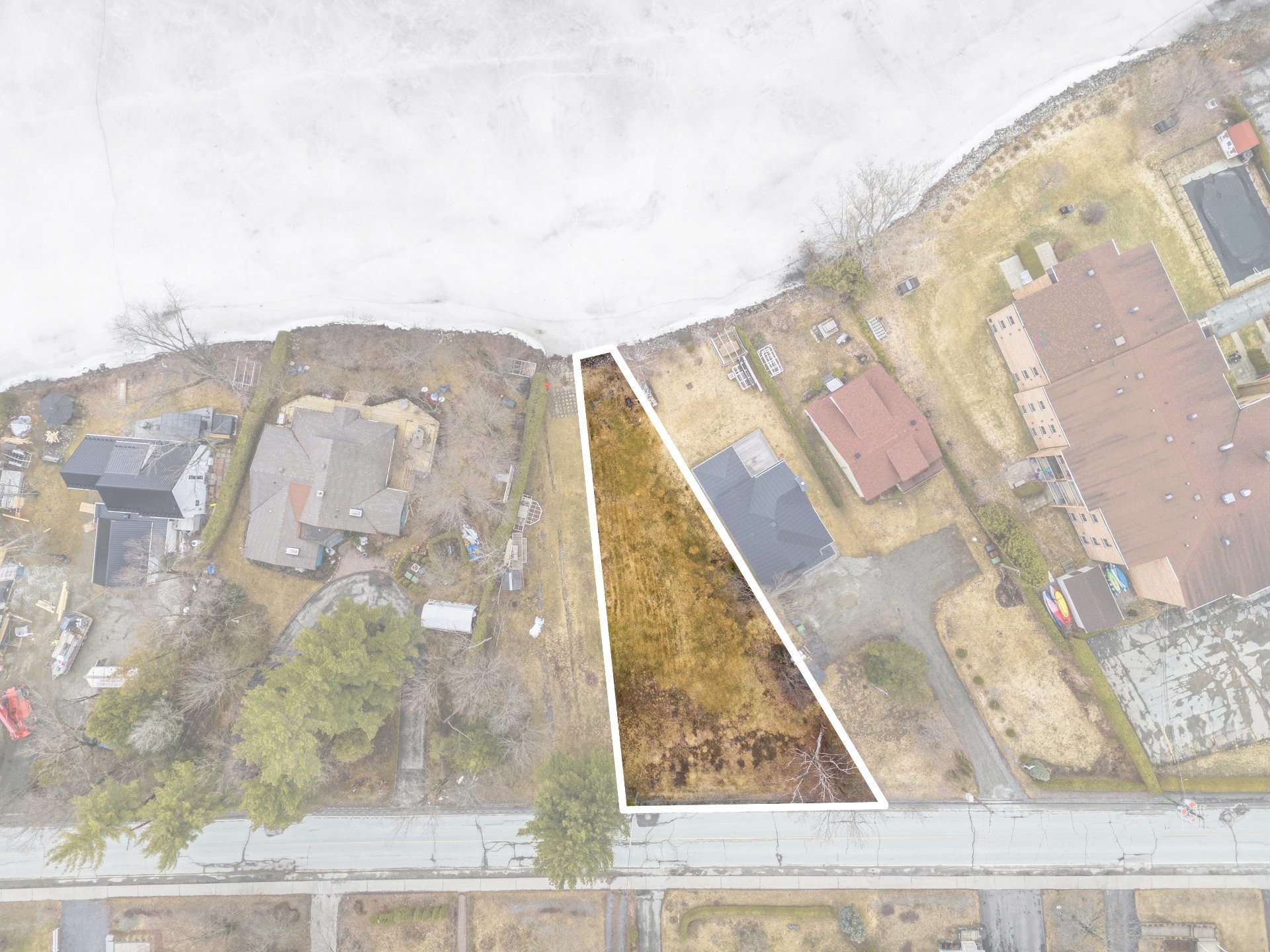 












Av. du Parc

,
Sherbrooke (Brompton/Rock Forest/Saint-Élie/Deauville),







QC
J1N3R5

