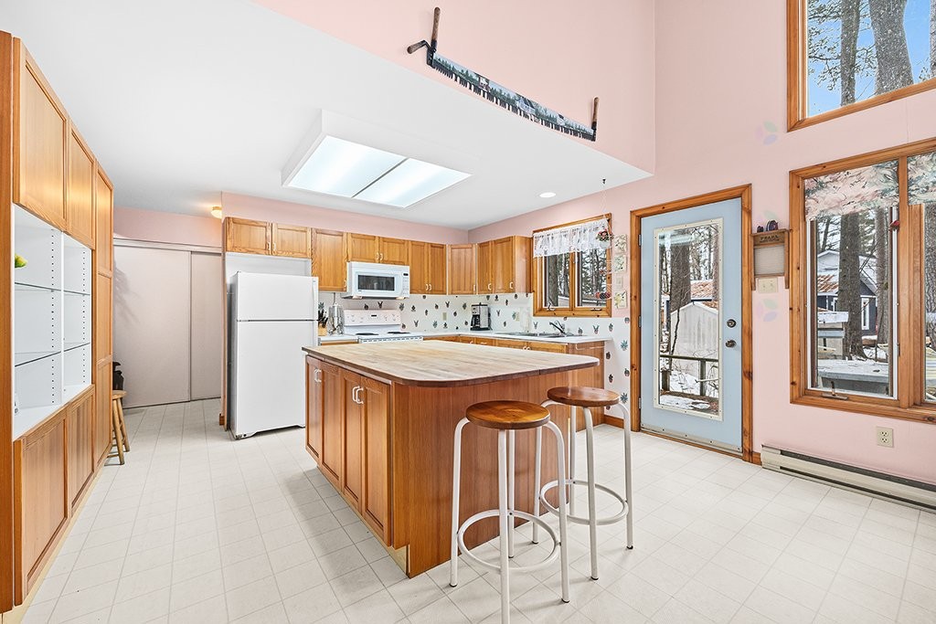 









9


Av. Woodlawn

,
Bristol,




QC
J0X1G0

