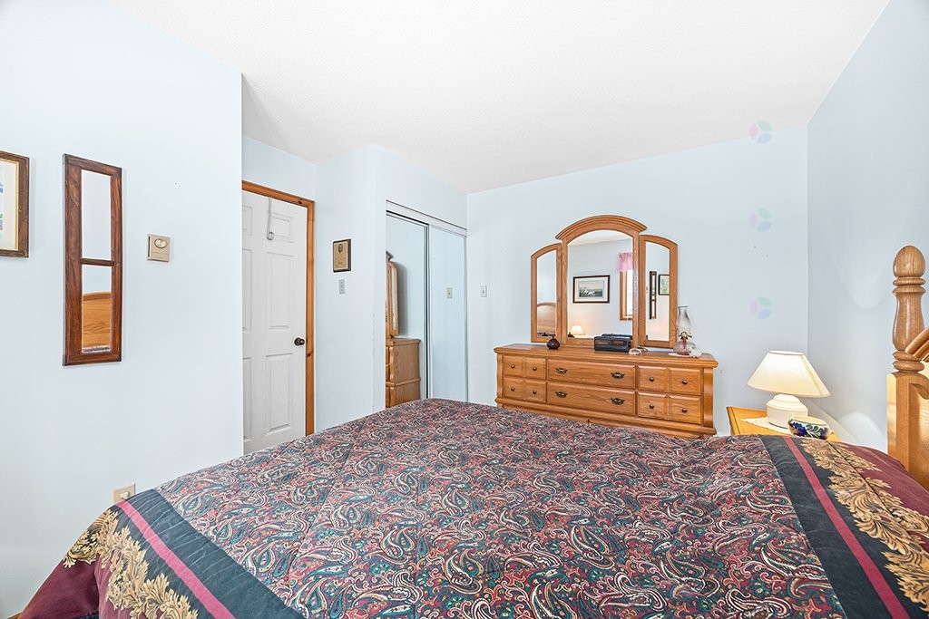 









9


Av. Woodlawn

,
Bristol,




QC
J0X1G0


