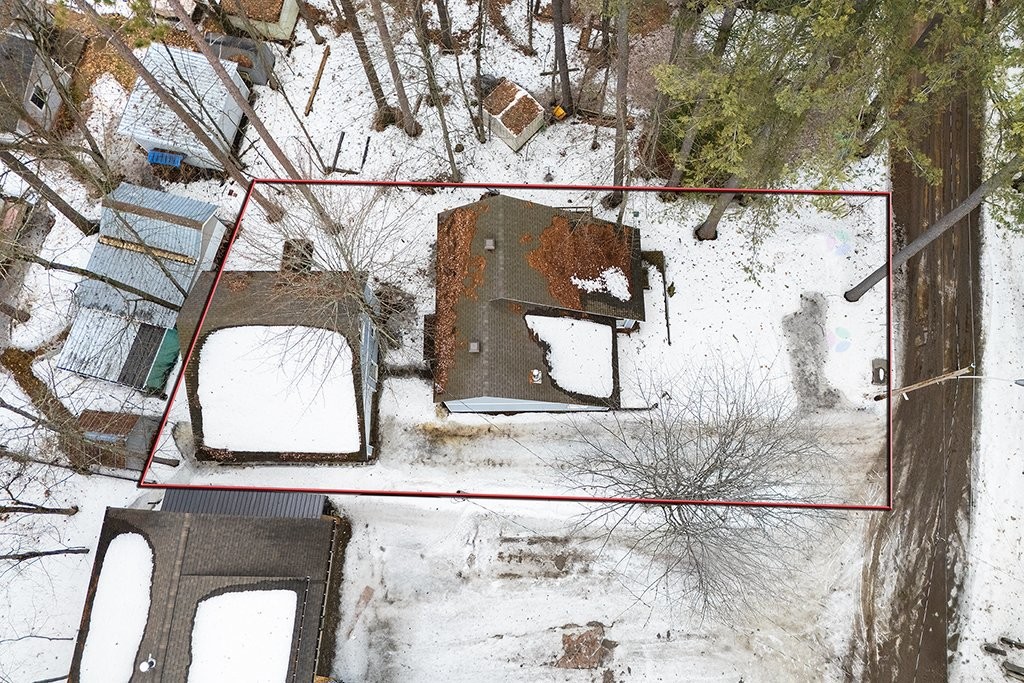 









9


Av. Woodlawn

,
Bristol,




QC
J0X1G0

