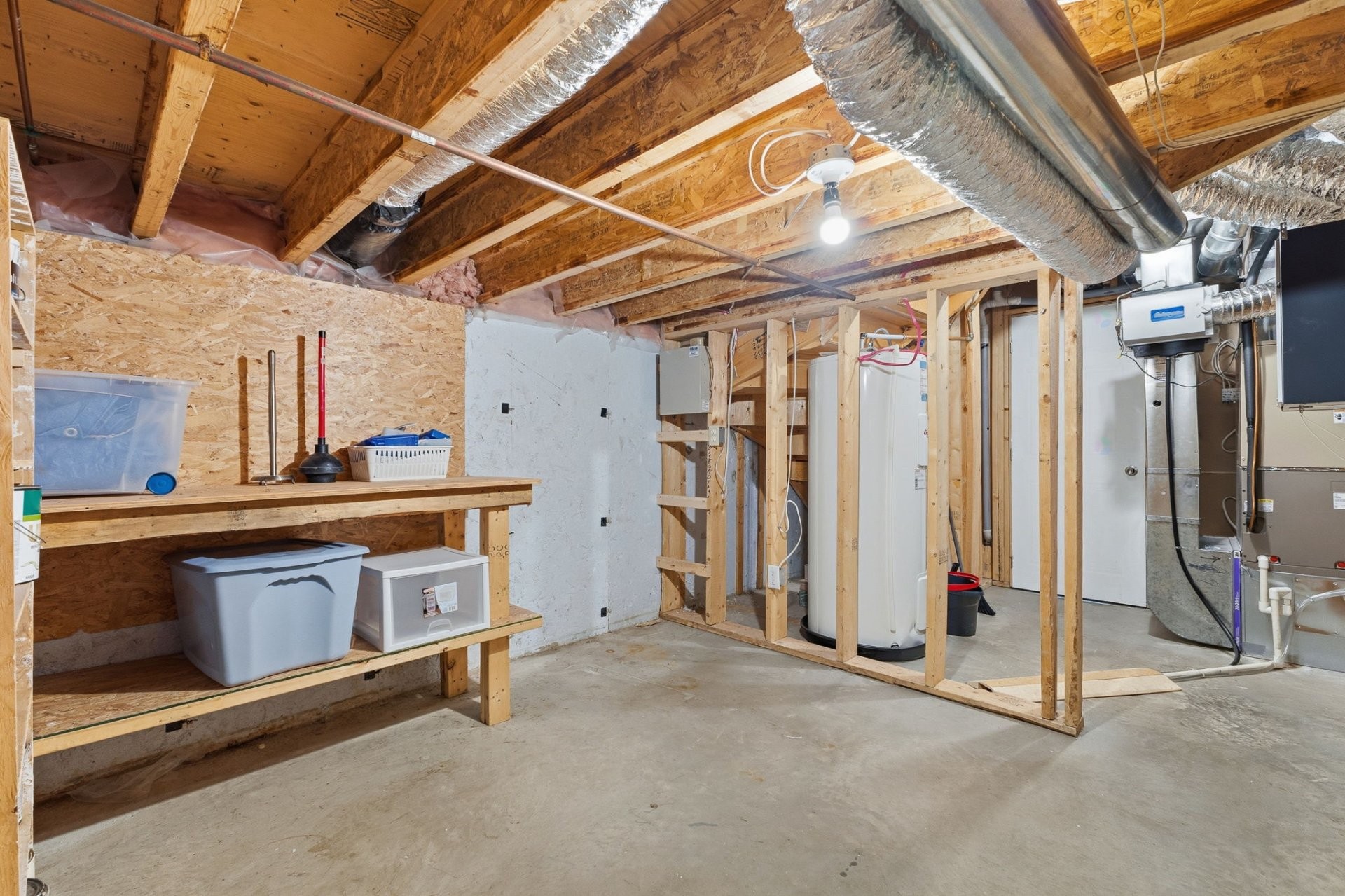 









37


Rue Biehler

,
Gatineau (Buckingham),




QC
J8L3S6


