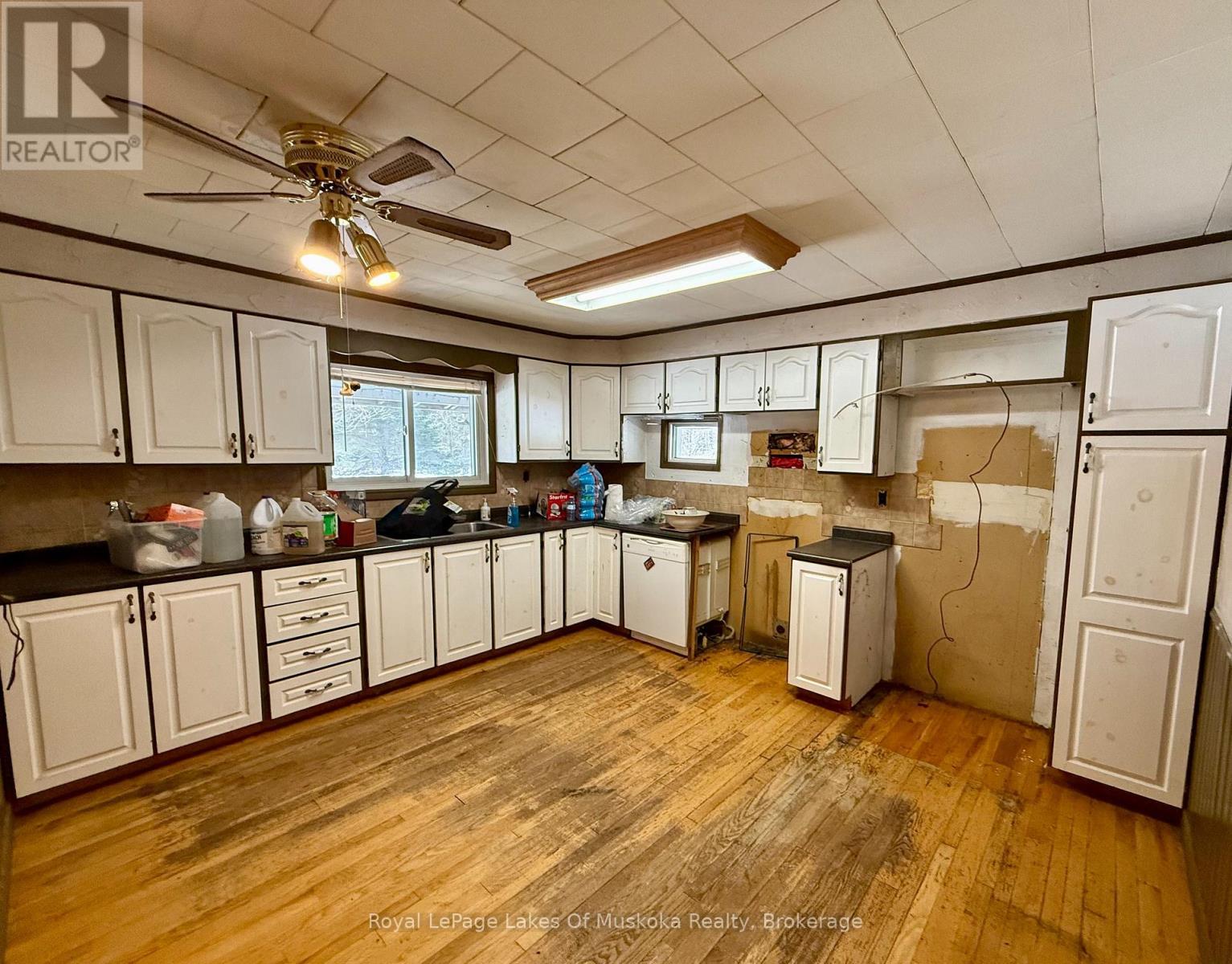 












1071 NAISMITH ROAD

,
Bracebridge (Macaulay),




Ontario
P1L1X4

