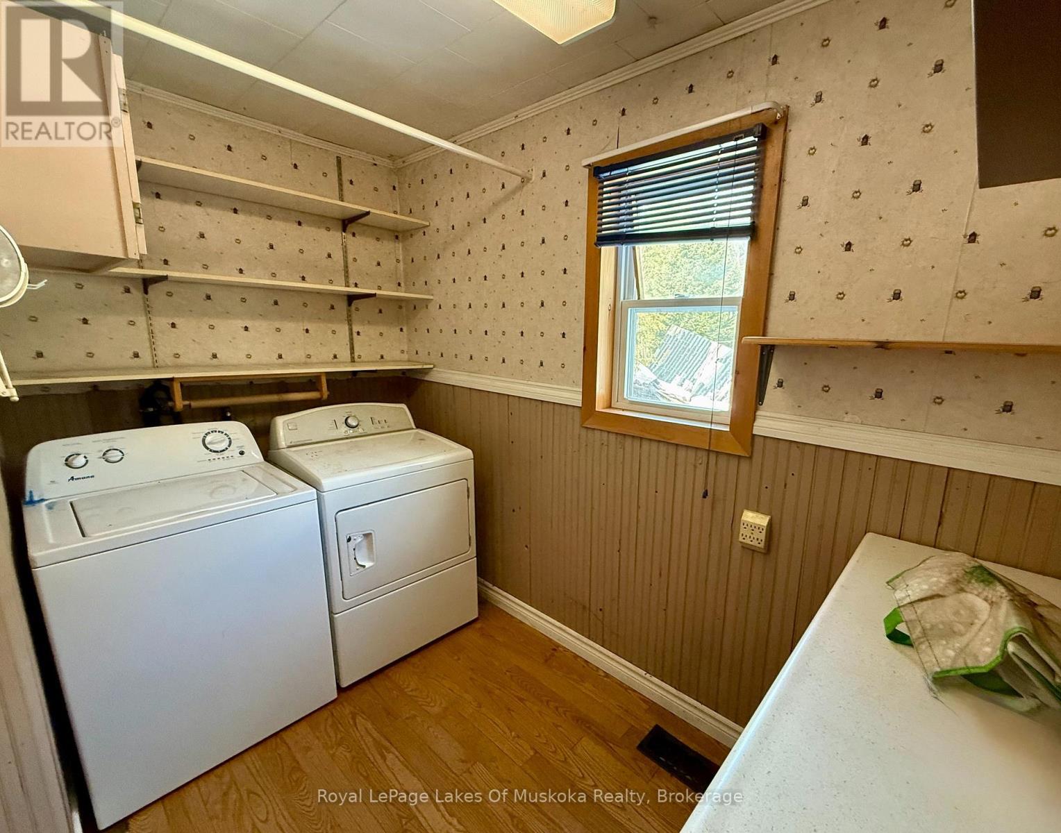 












1071 NAISMITH ROAD

,
Bracebridge (Macaulay),




Ontario
P1L1X4


