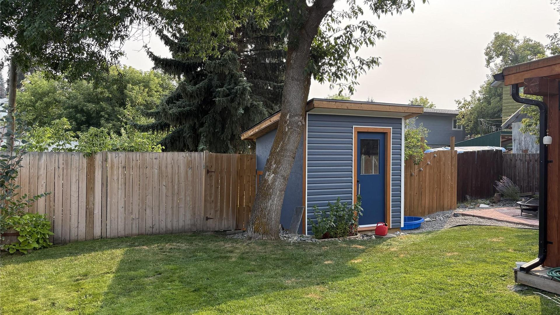 









1105


10th

Street,
Cranbrook,




BC
V1C 1T1

