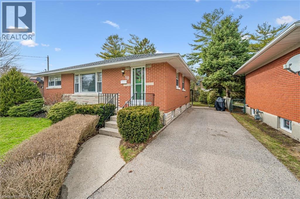 












10 PAUL Avenue

,
Guelph,




Ontario
N1E1S2

