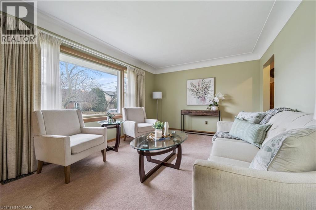 












10 PAUL Avenue

,
Guelph,




Ontario
N1E1S2

