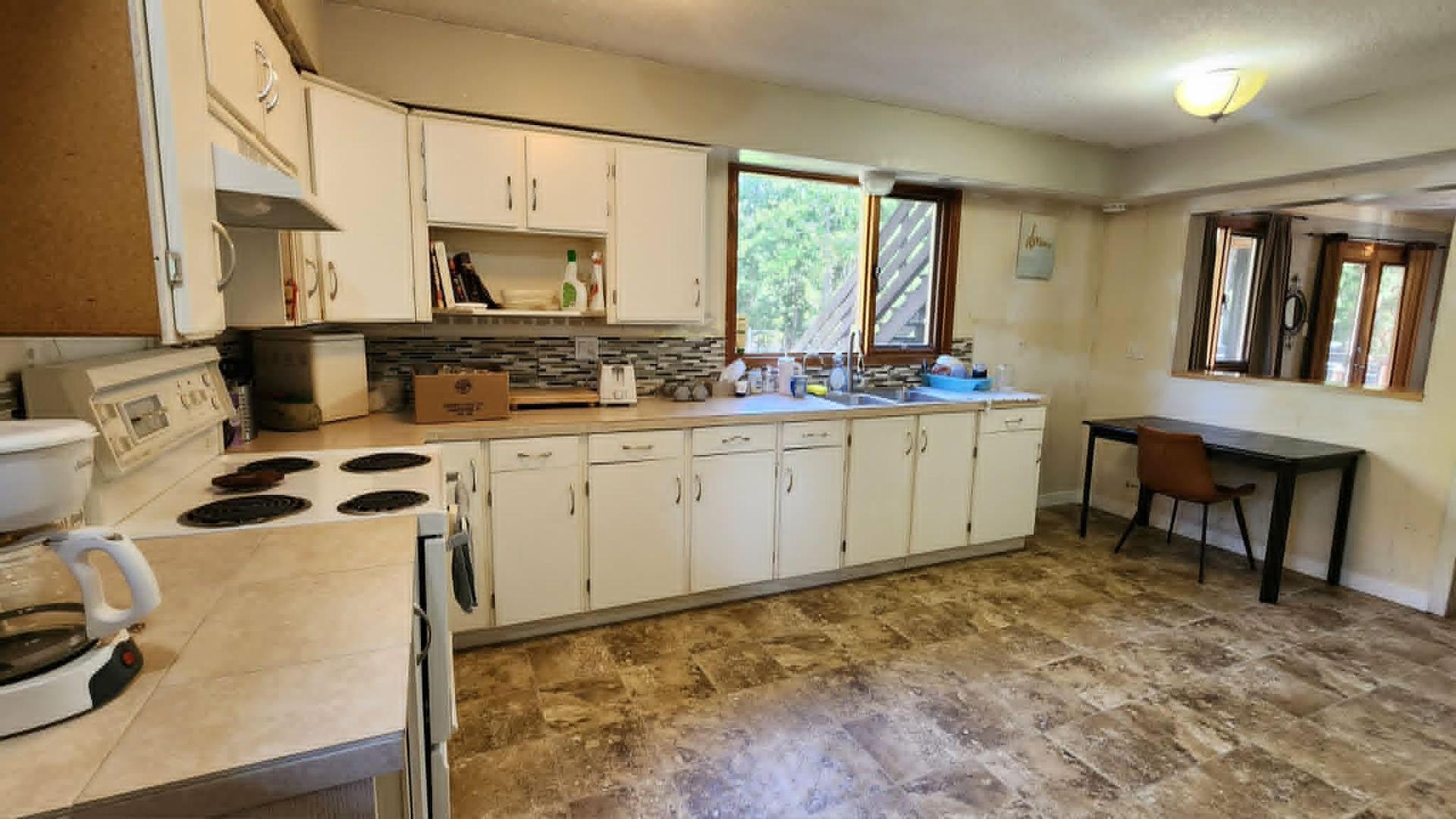









63


Begbie

Road,
Cherryville,




BC
V0E 2G3

