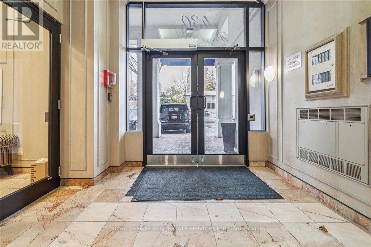 












412 - 430 PEARL STREET

,
Burlington,




Ontario
L7R4J8

