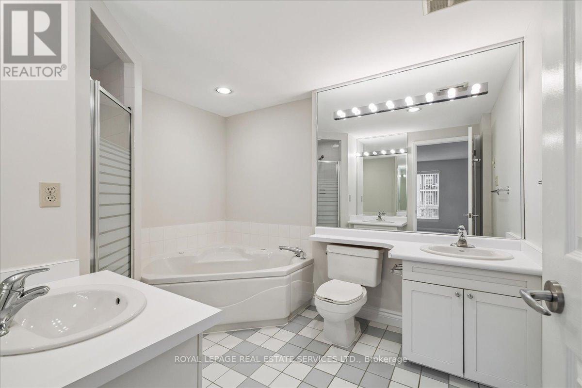 












412 - 430 PEARL STREET

,
Burlington,




Ontario
L7R4J8

