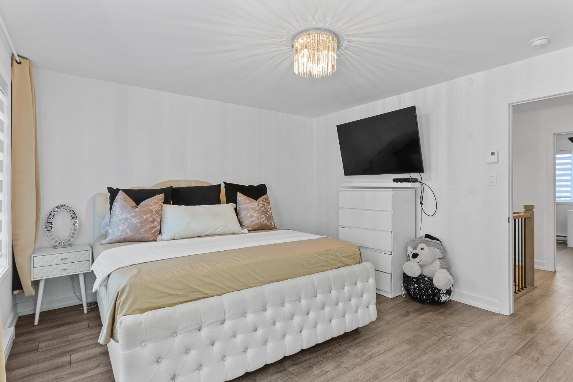 









73


Av. des Tilleuls

,
Salaberry-de-Valleyfield,




QC
J6T0P3

