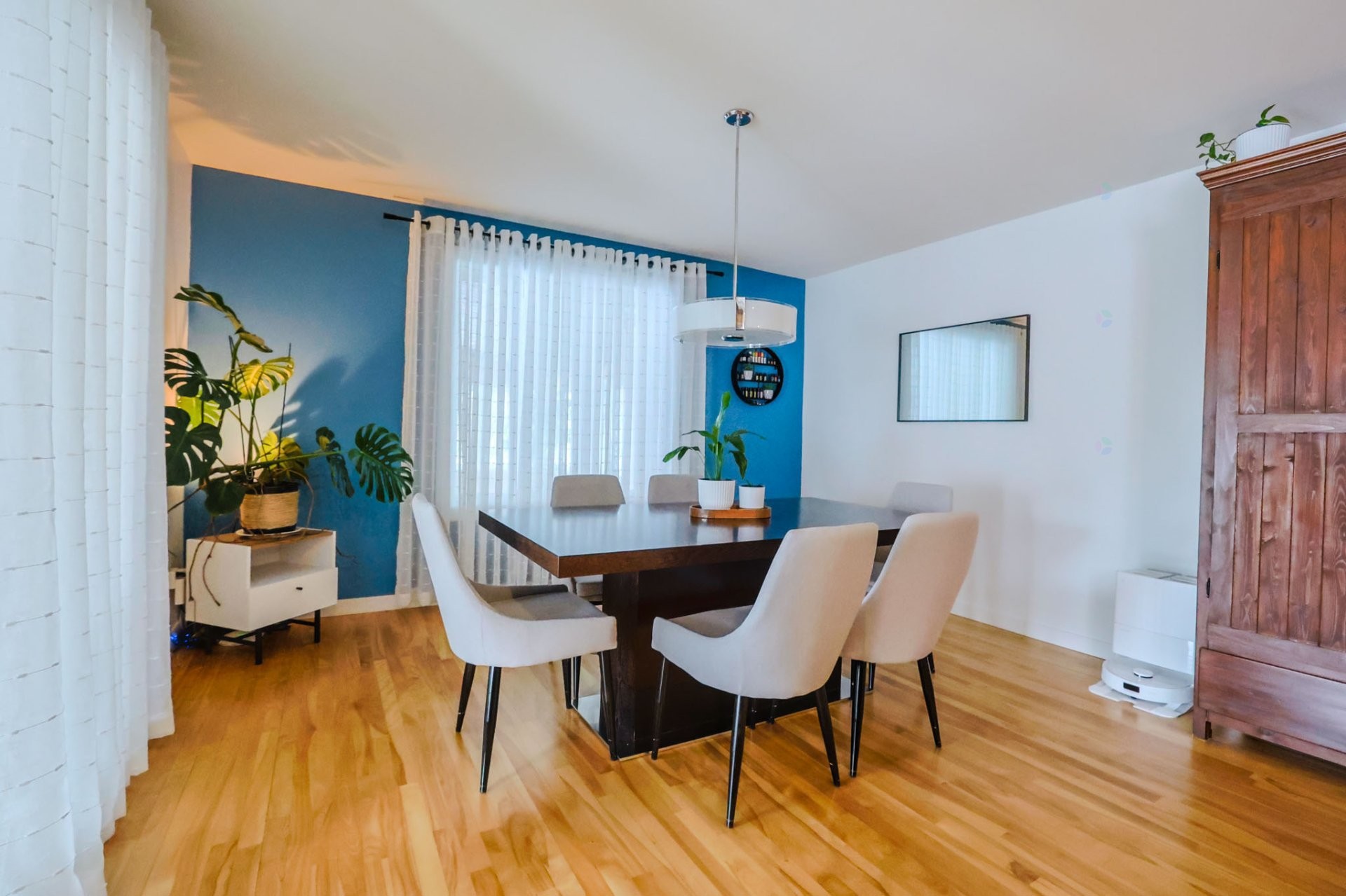 









972


Rue Dumas

,
Lévis (Les Chutes-de-la-Chaudière-Est),




QC
G6Z2T4

