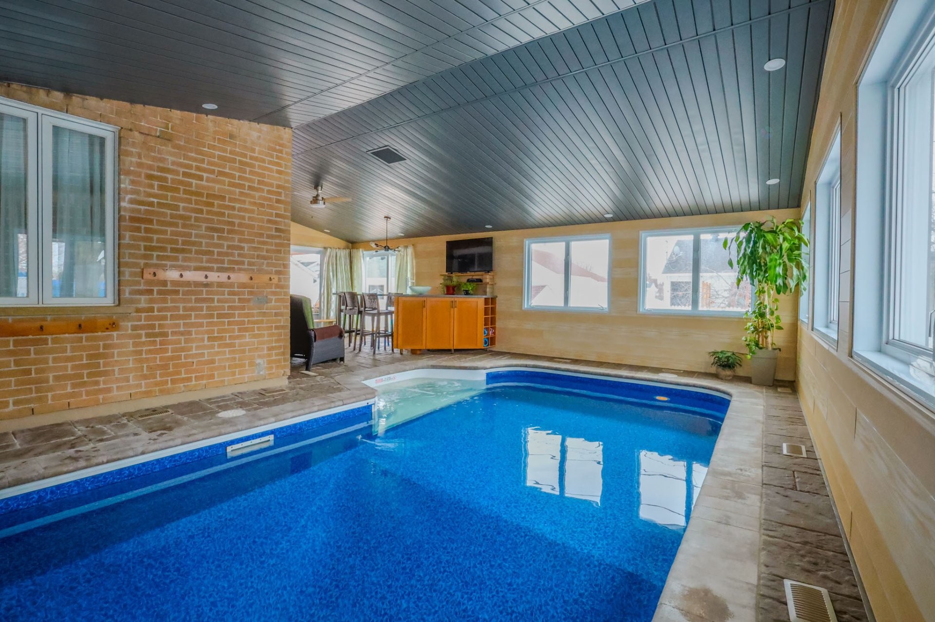 









972


Rue Dumas

,
Lévis (Les Chutes-de-la-Chaudière-Est),




QC
G6Z2T4


