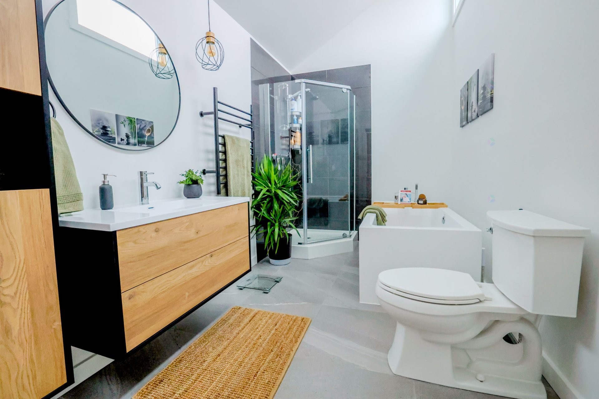 









972


Rue Dumas

,
Lévis (Les Chutes-de-la-Chaudière-Est),




QC
G6Z2T4

