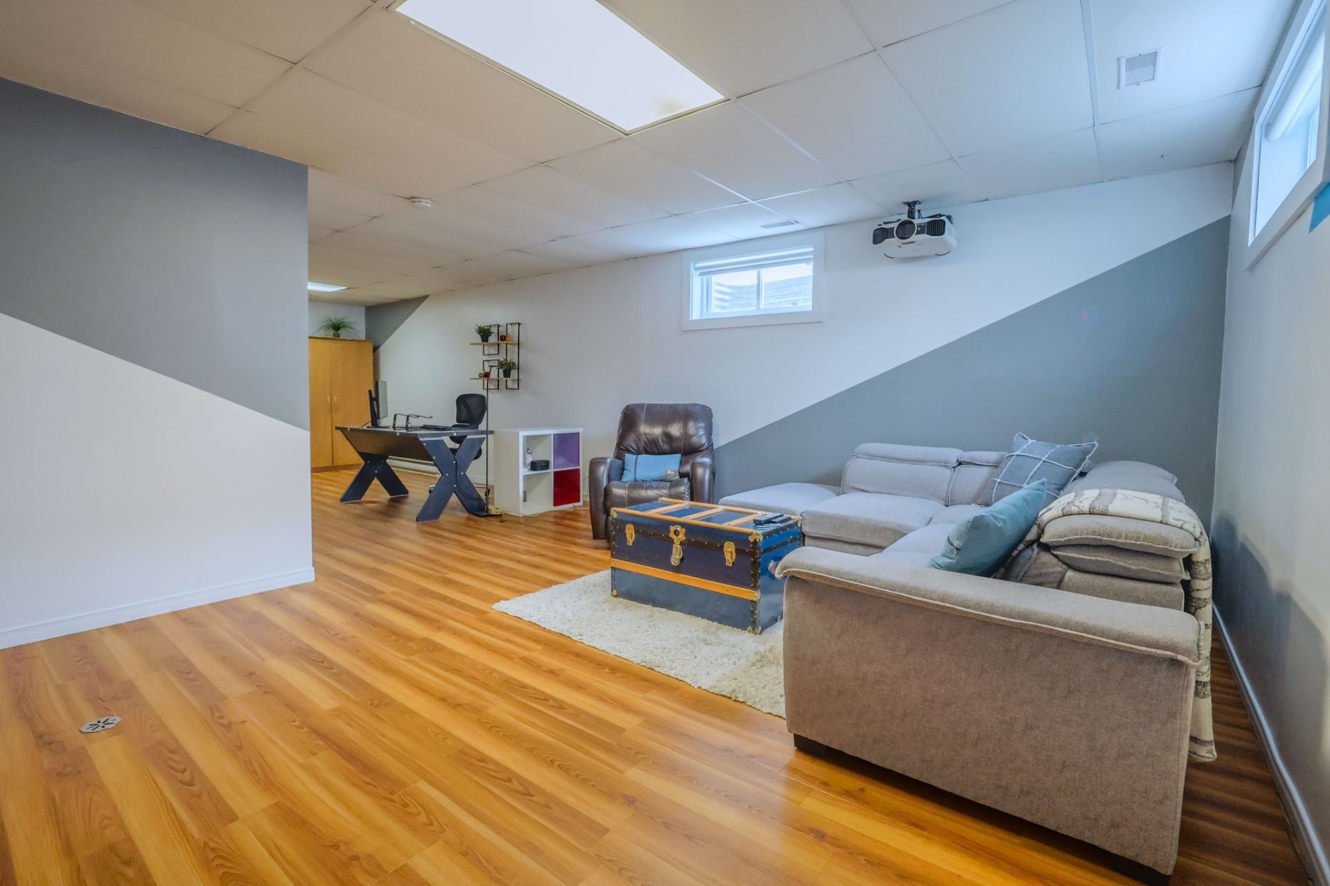 









972


Rue Dumas

,
Lévis (Les Chutes-de-la-Chaudière-Est),




QC
G6Z2T4

