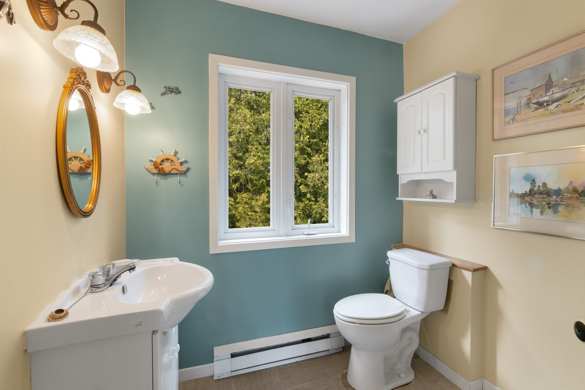 









483


Rue des Pins

,
Compton,




QC
J0B1L0

