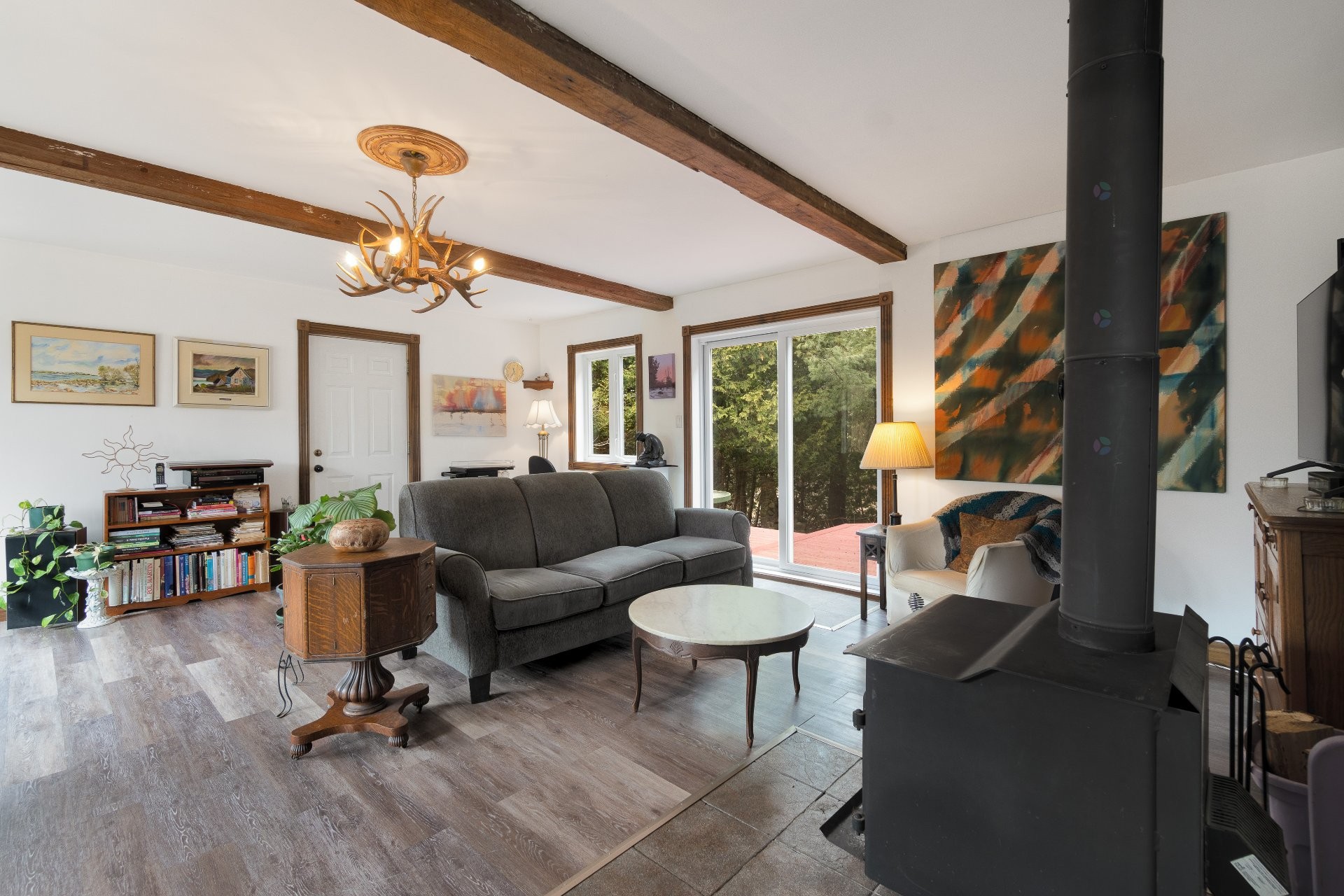









483


Rue des Pins

,
Compton,




QC
J0B1L0

