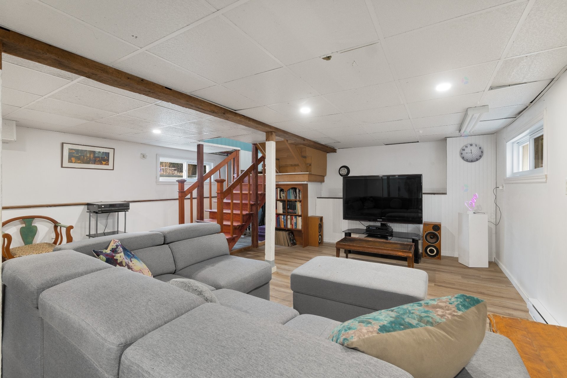 









483


Rue des Pins

,
Compton,




QC
J0B1L0

