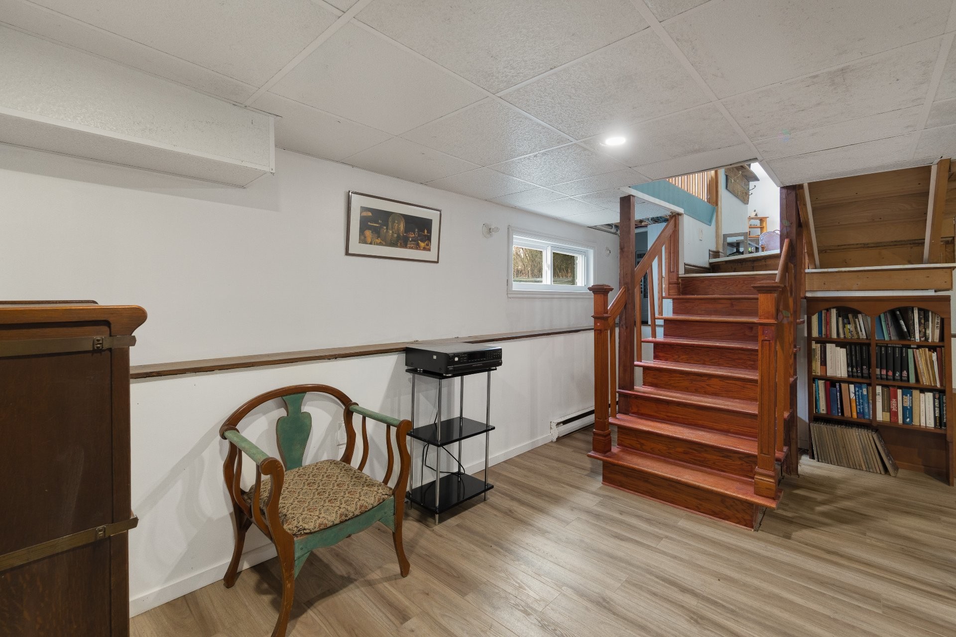 









483


Rue des Pins

,
Compton,




QC
J0B1L0

