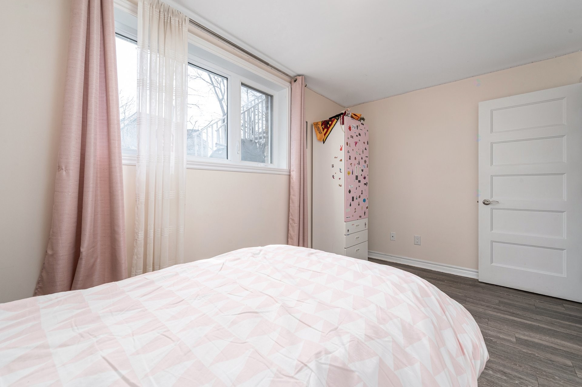 









172


Rue Rouville

,
Longueuil (Le Vieux-Longueuil),




QC
J4K2W2

