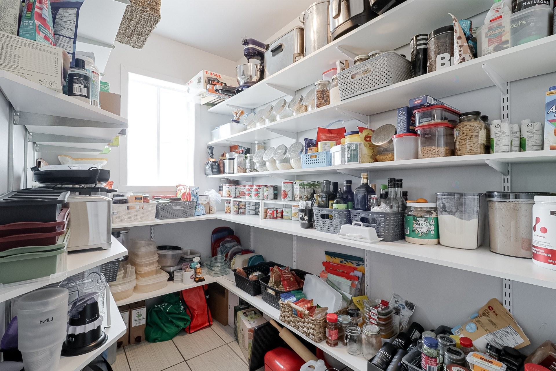 









553


Boul. le Bourg-Neuf

, B,
Repentigny (Le Gardeur),




QC
J5Z4W2

