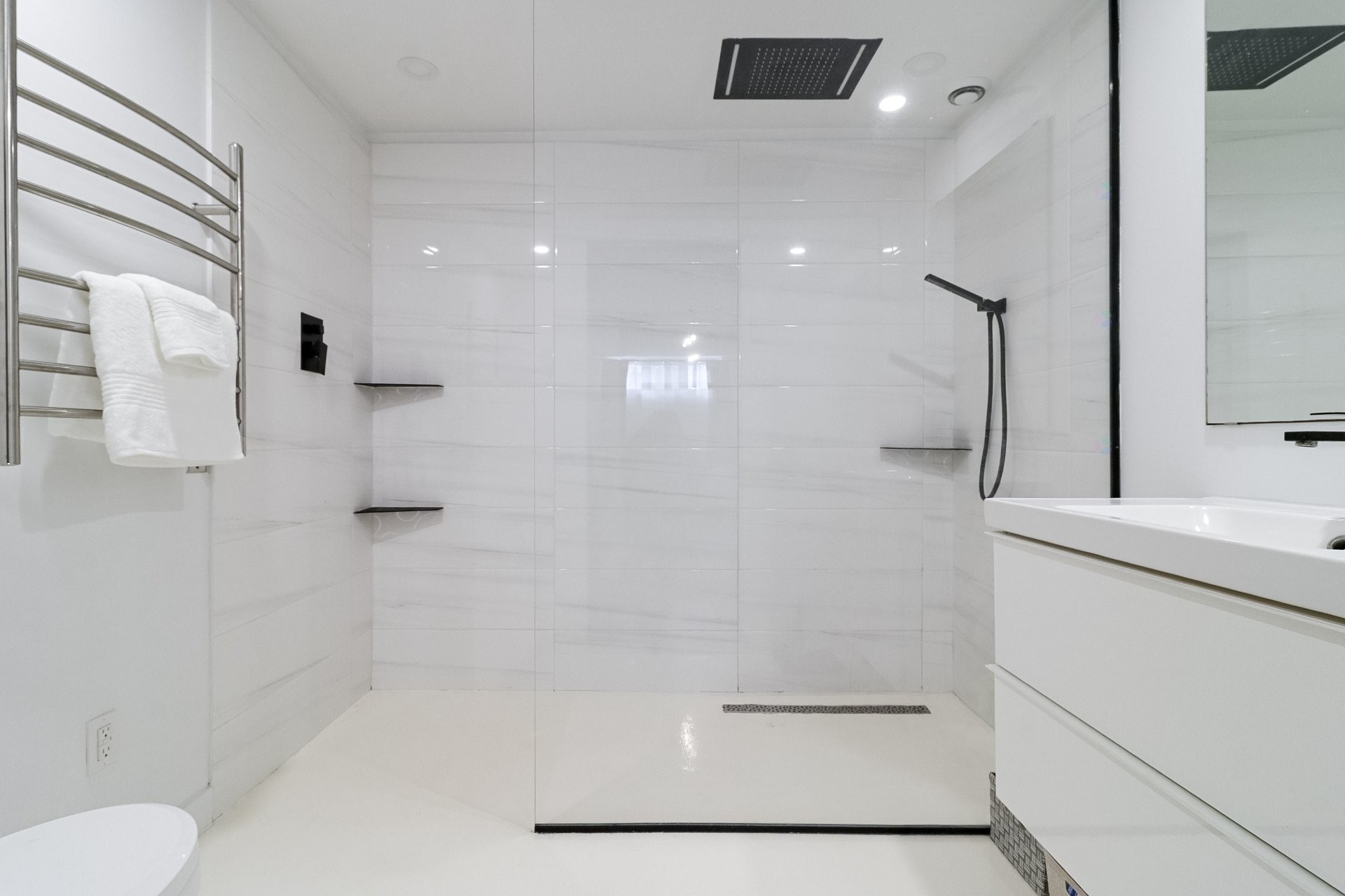 









553


Boul. le Bourg-Neuf

, B,
Repentigny (Le Gardeur),




QC
J5Z4W2

