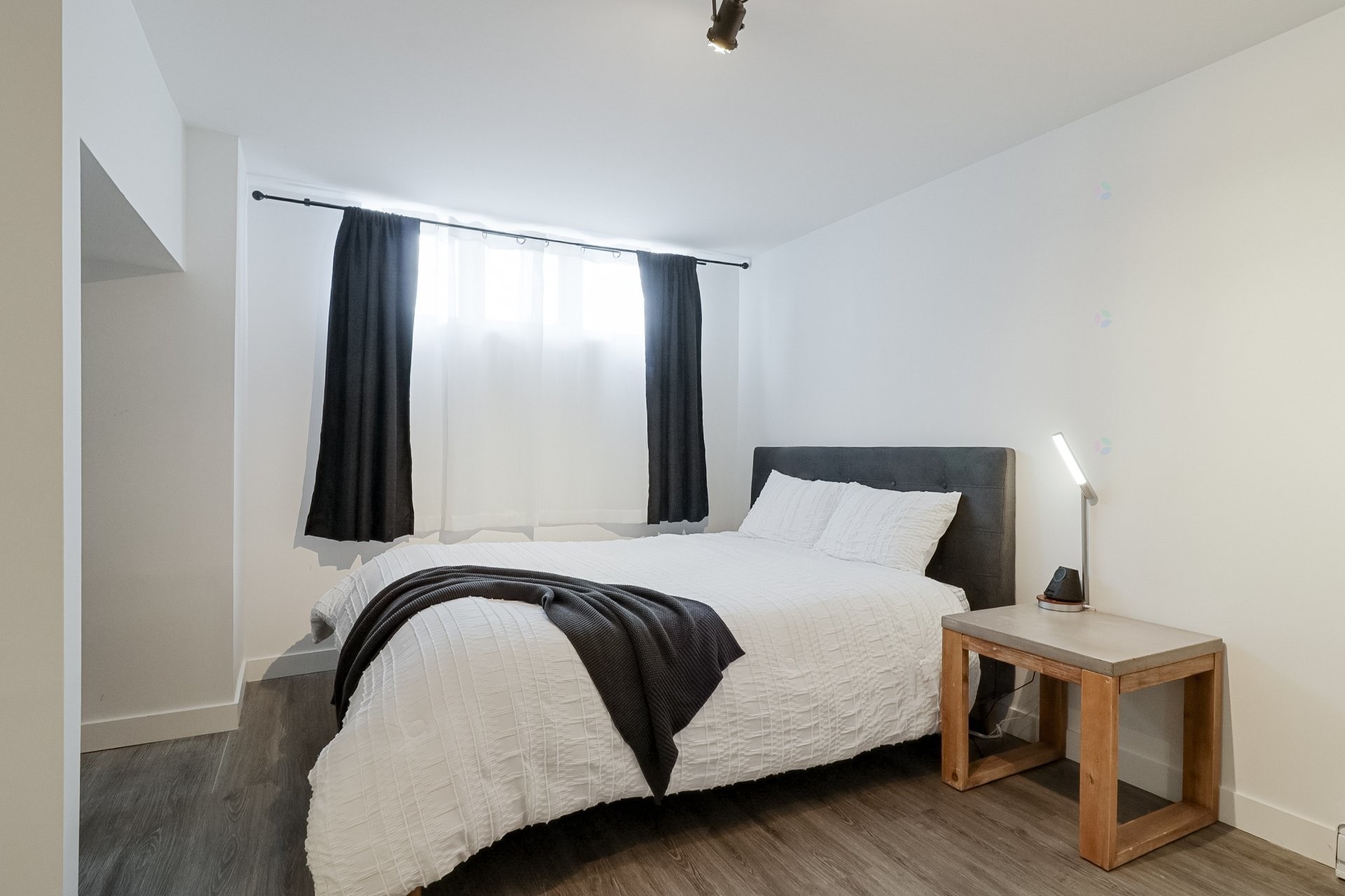 









553


Boul. le Bourg-Neuf

, B,
Repentigny (Le Gardeur),




QC
J5Z4W2

