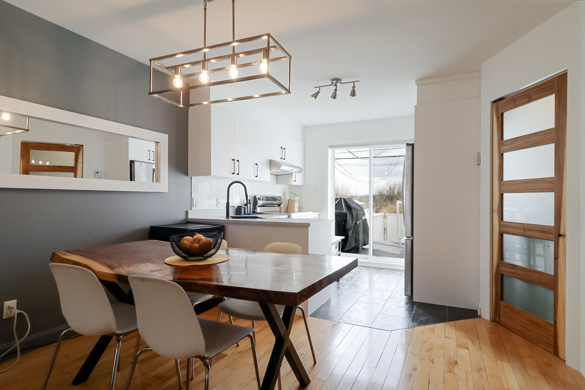 









553


Boul. le Bourg-Neuf

, B,
Repentigny (Le Gardeur),




QC
J5Z4W2

