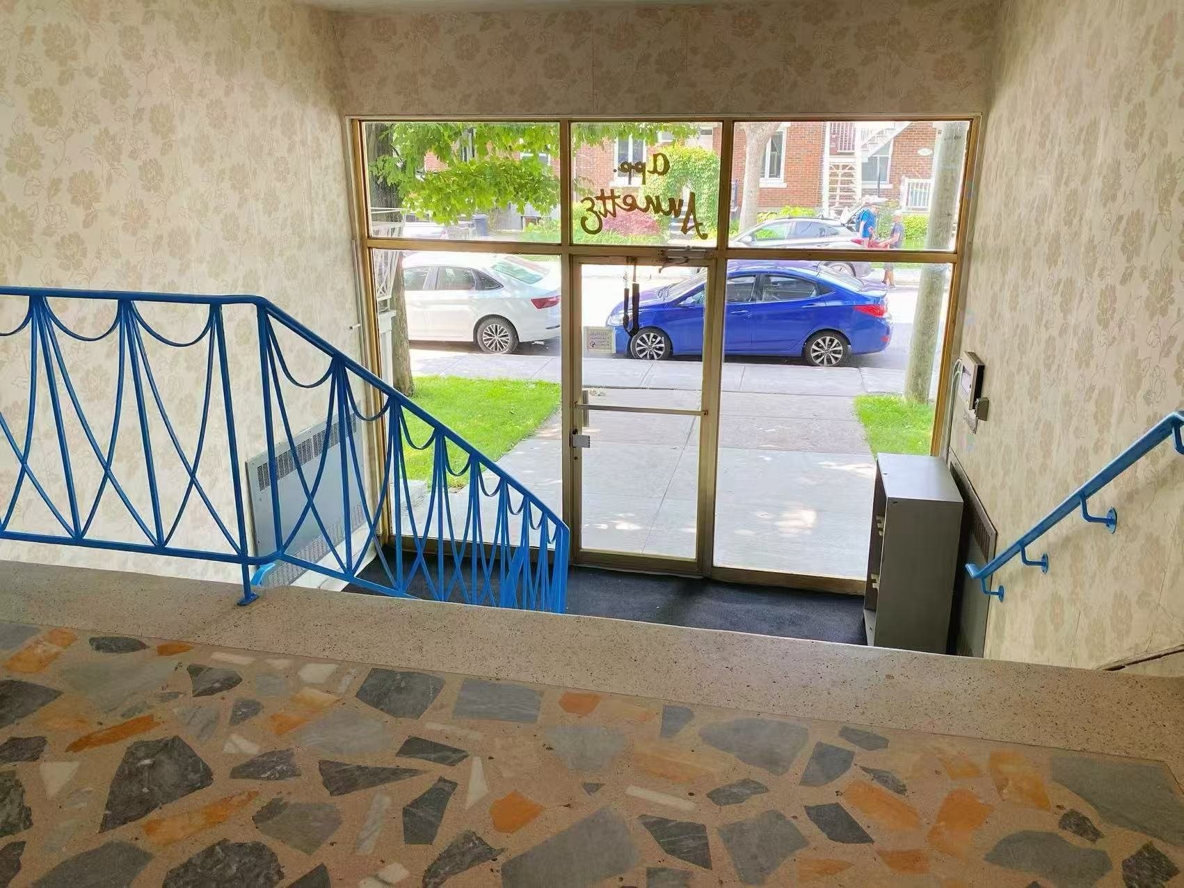 









3495


Rue Dézéry

,
Montréal (Rosemont/La Petite-Patrie),




QC
H1W2S8

