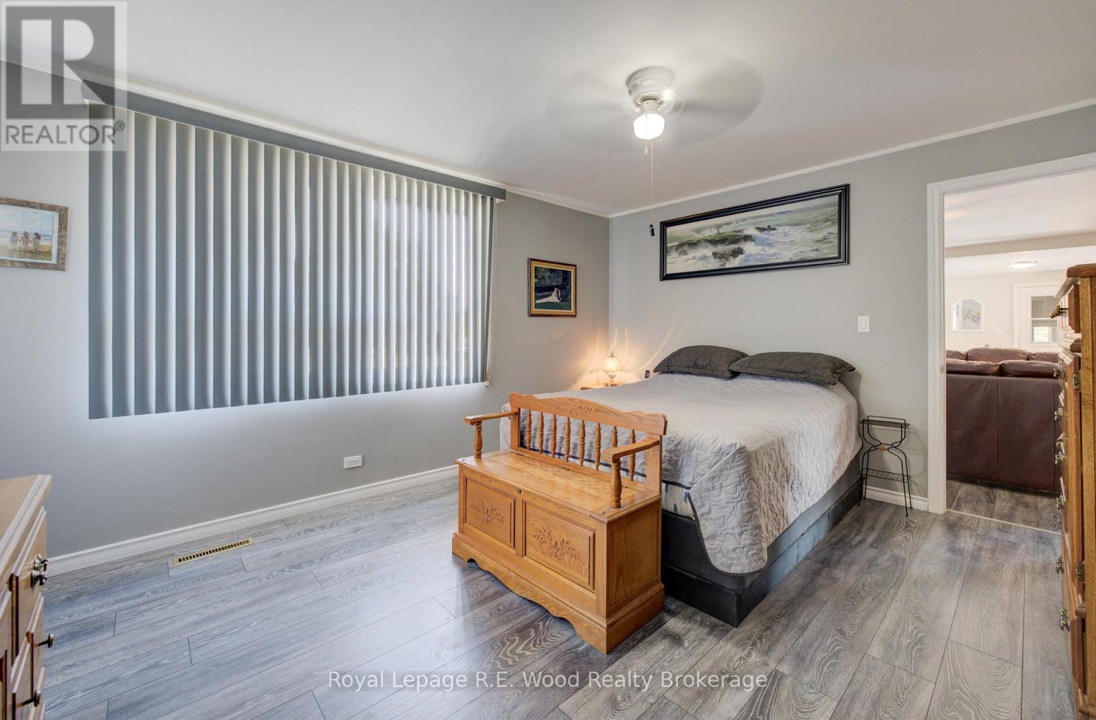 












4 WEST STREET N

,
Norwich (Springford),




Ontario
N0J1X0

