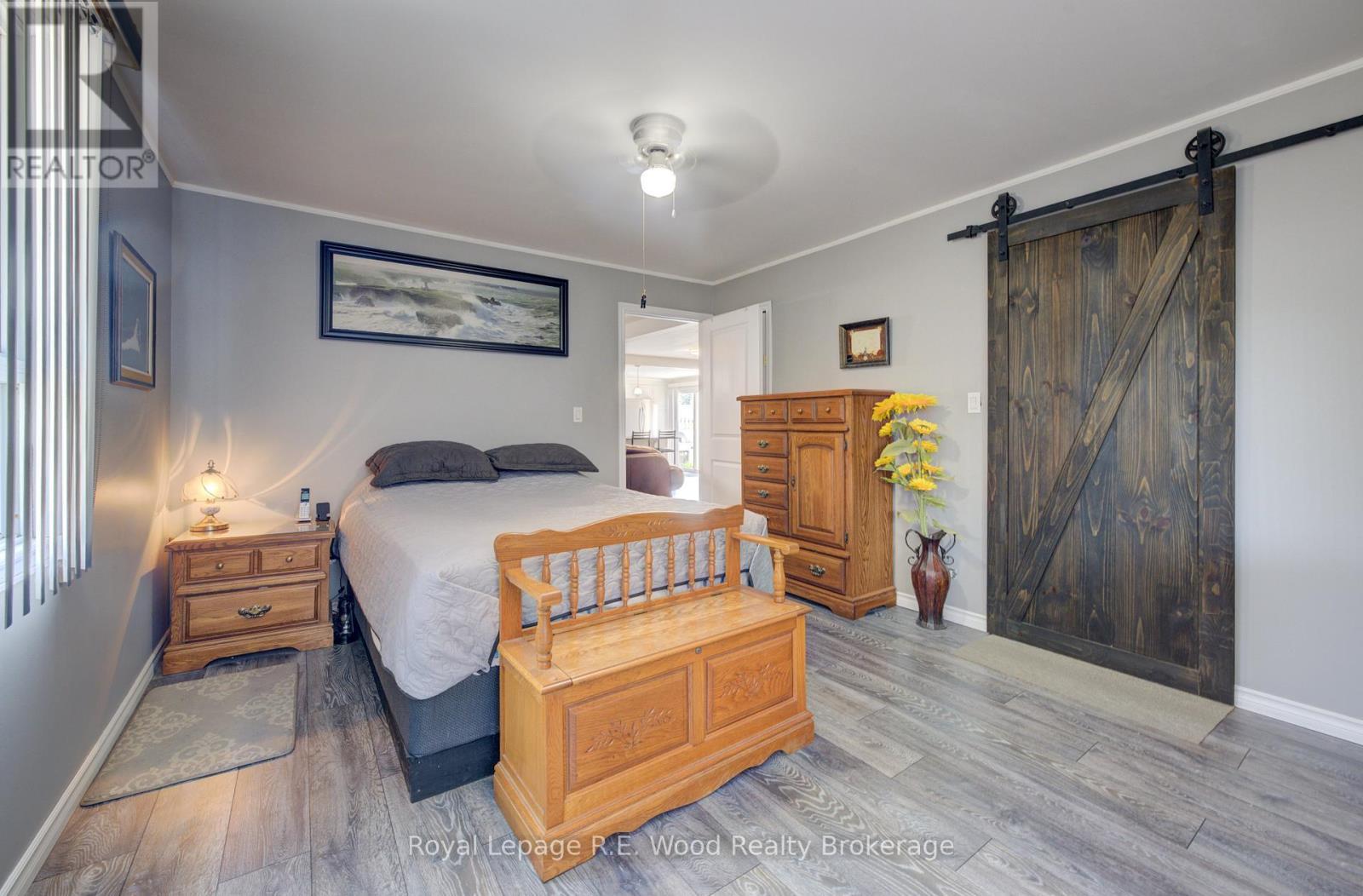 












4 WEST STREET N

,
Norwich (Springford),




Ontario
N0J1X0

