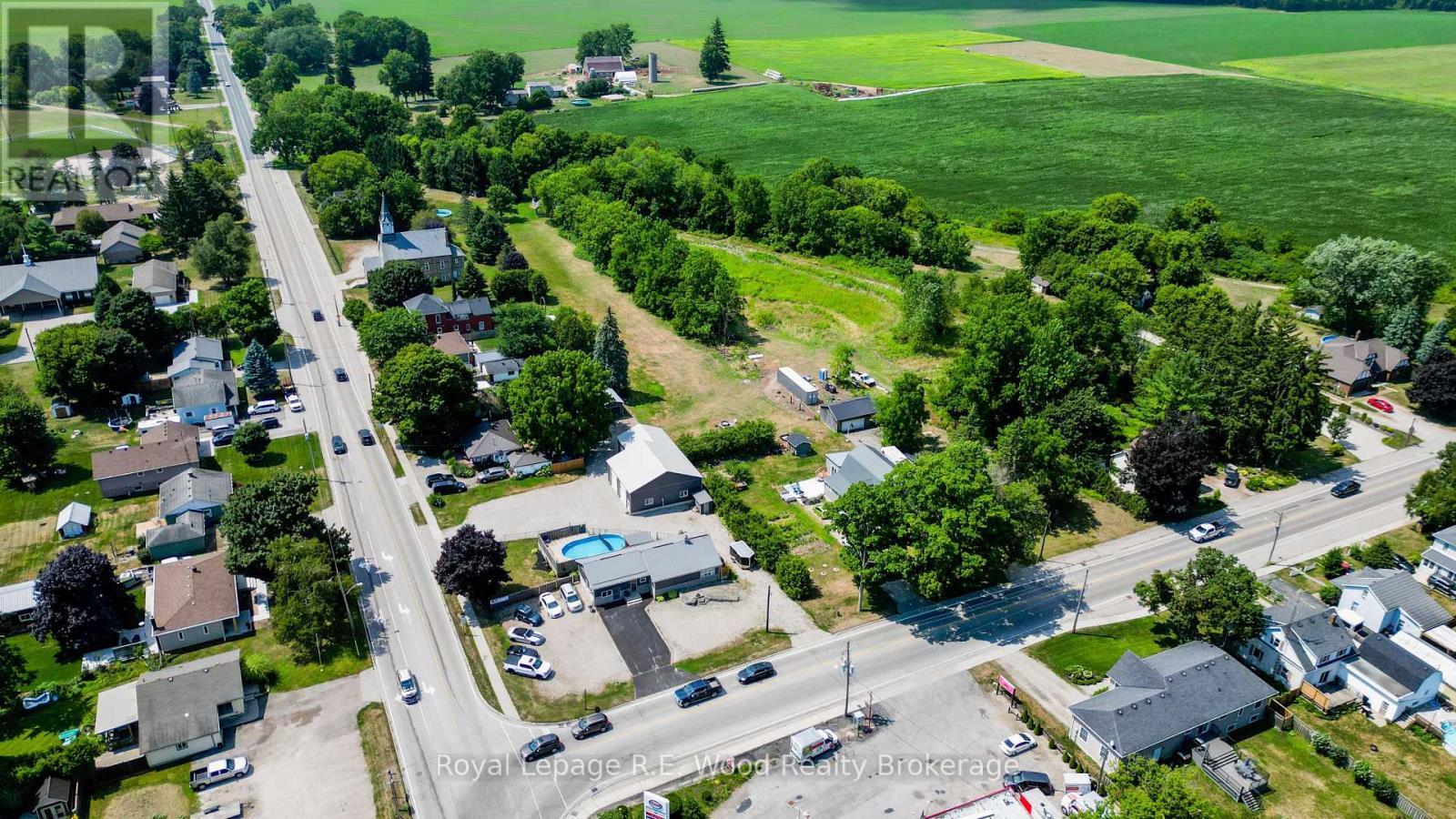 












4 WEST STREET N

,
Norwich (Springford),




Ontario
N0J1X0

