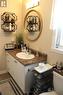 Main floor 4 pcs bathroom