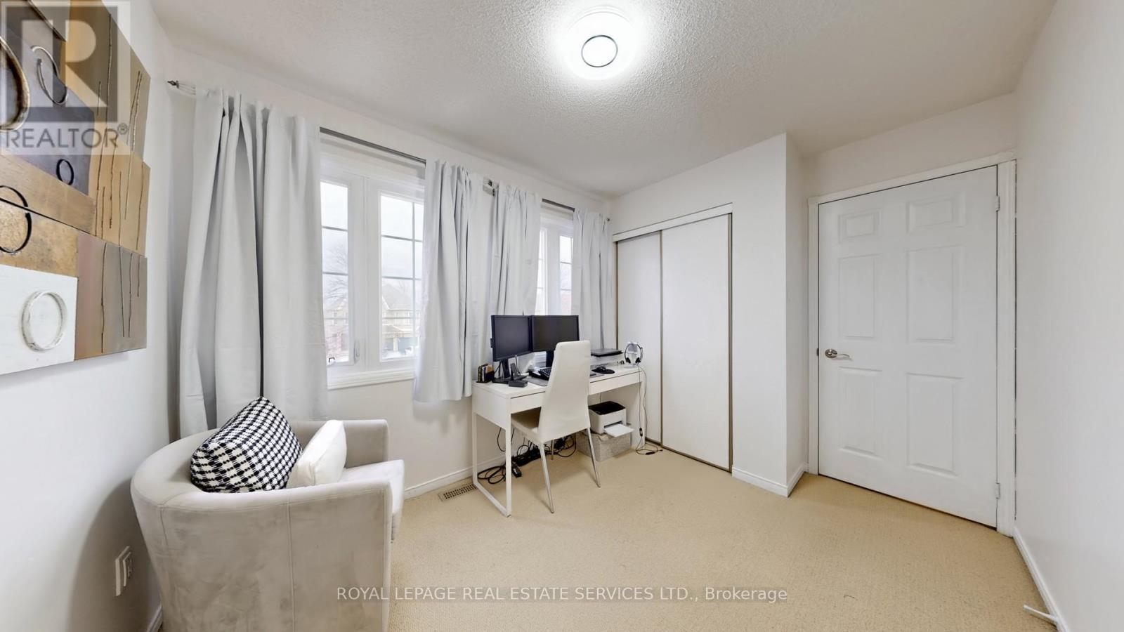 












47 HOOD CRESCENT

,
Brampton,




Ontario
L6Y4S7

