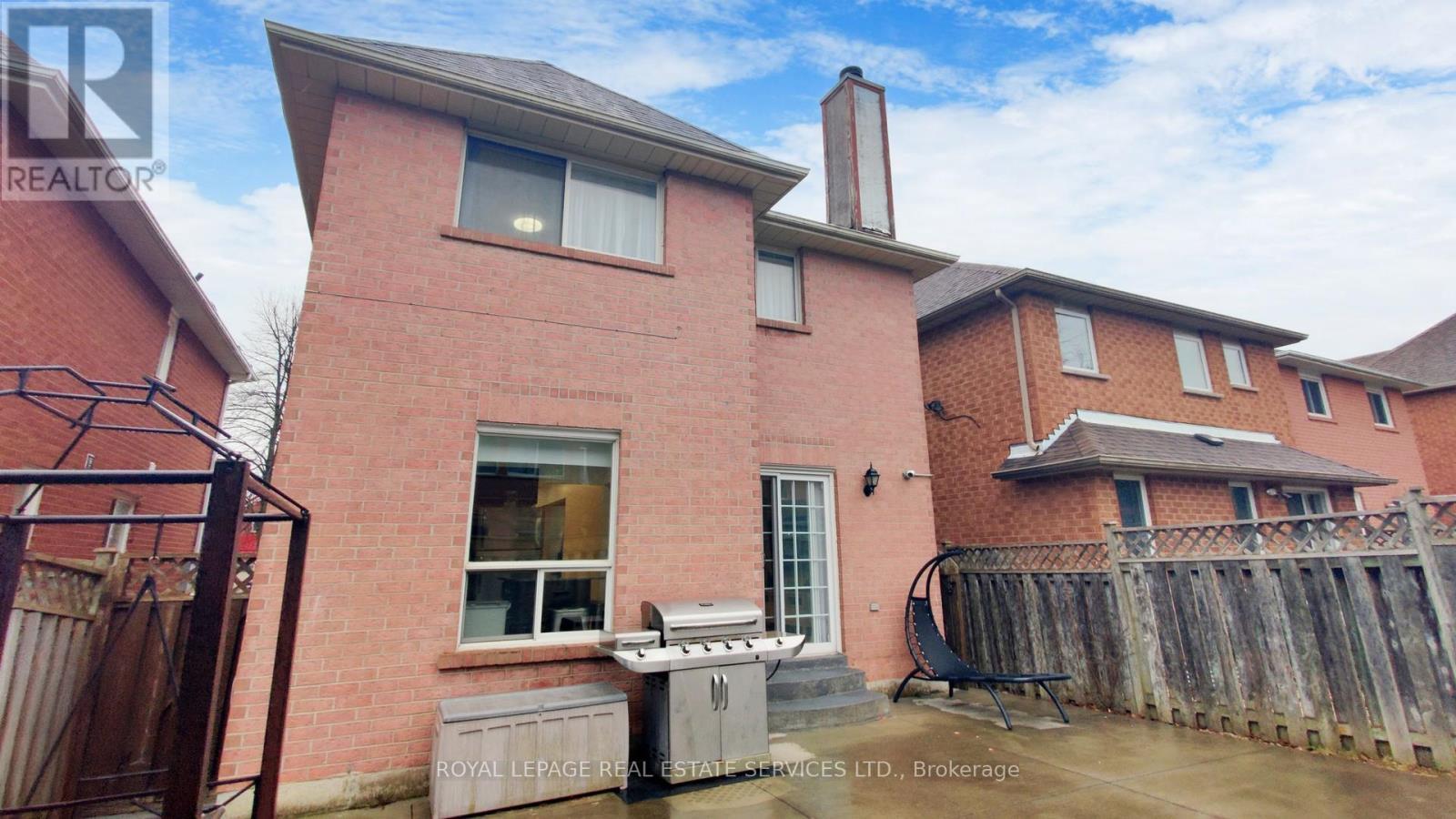 












47 HOOD CRESCENT

,
Brampton,




Ontario
L6Y4S7

