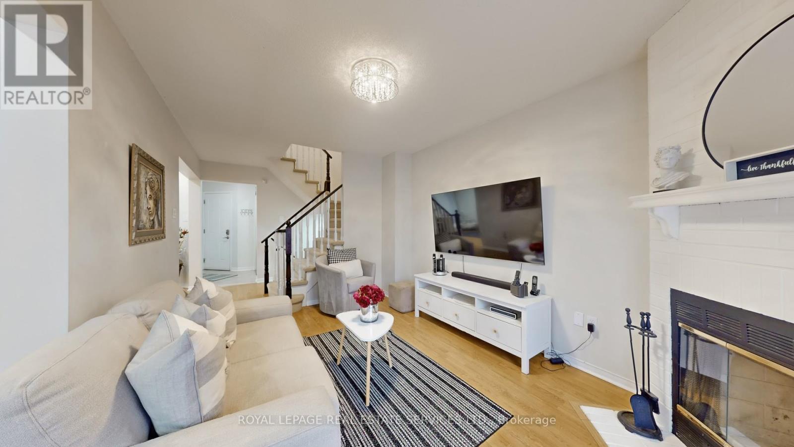 












47 HOOD CRESCENT

,
Brampton,




Ontario
L6Y4S7

