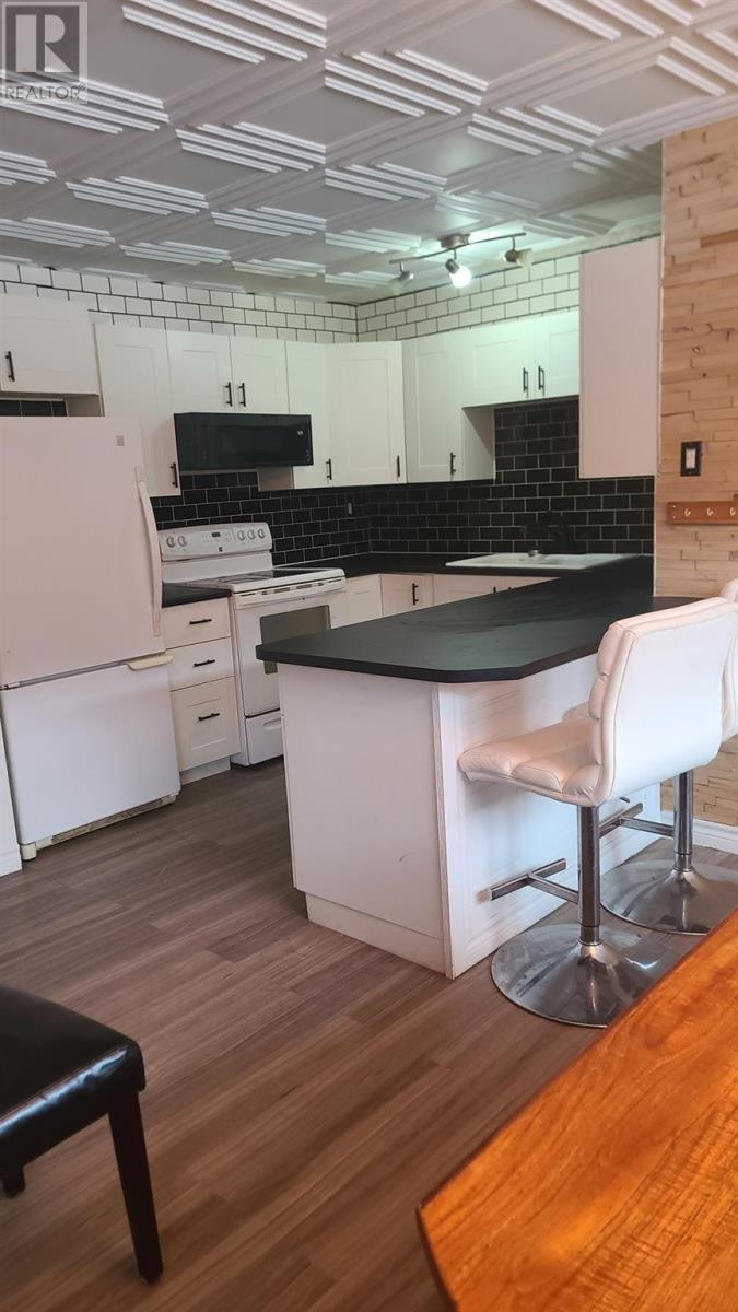 












25 Mississauga AVE # 33

,
Elliot Lake,




Ontario
P5A1E1

