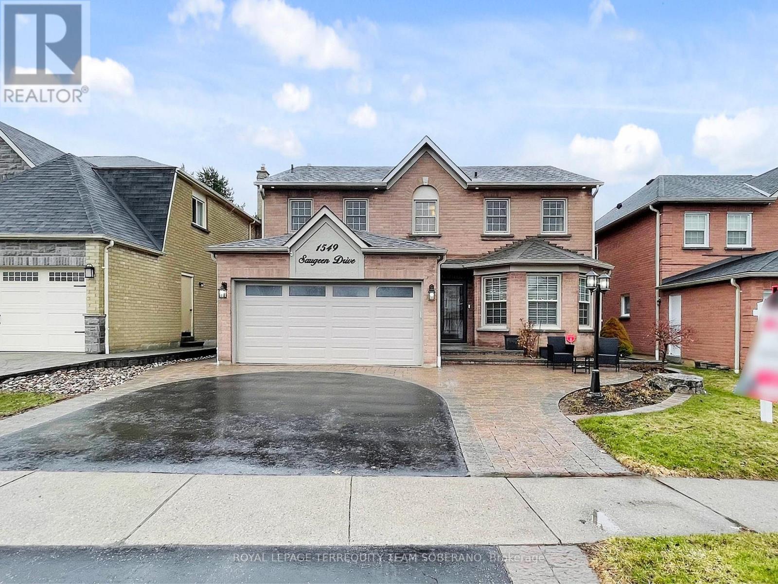 












1549 SAUGEEN DRIVE

,
Pickering,




Ontario
L1V5P9

