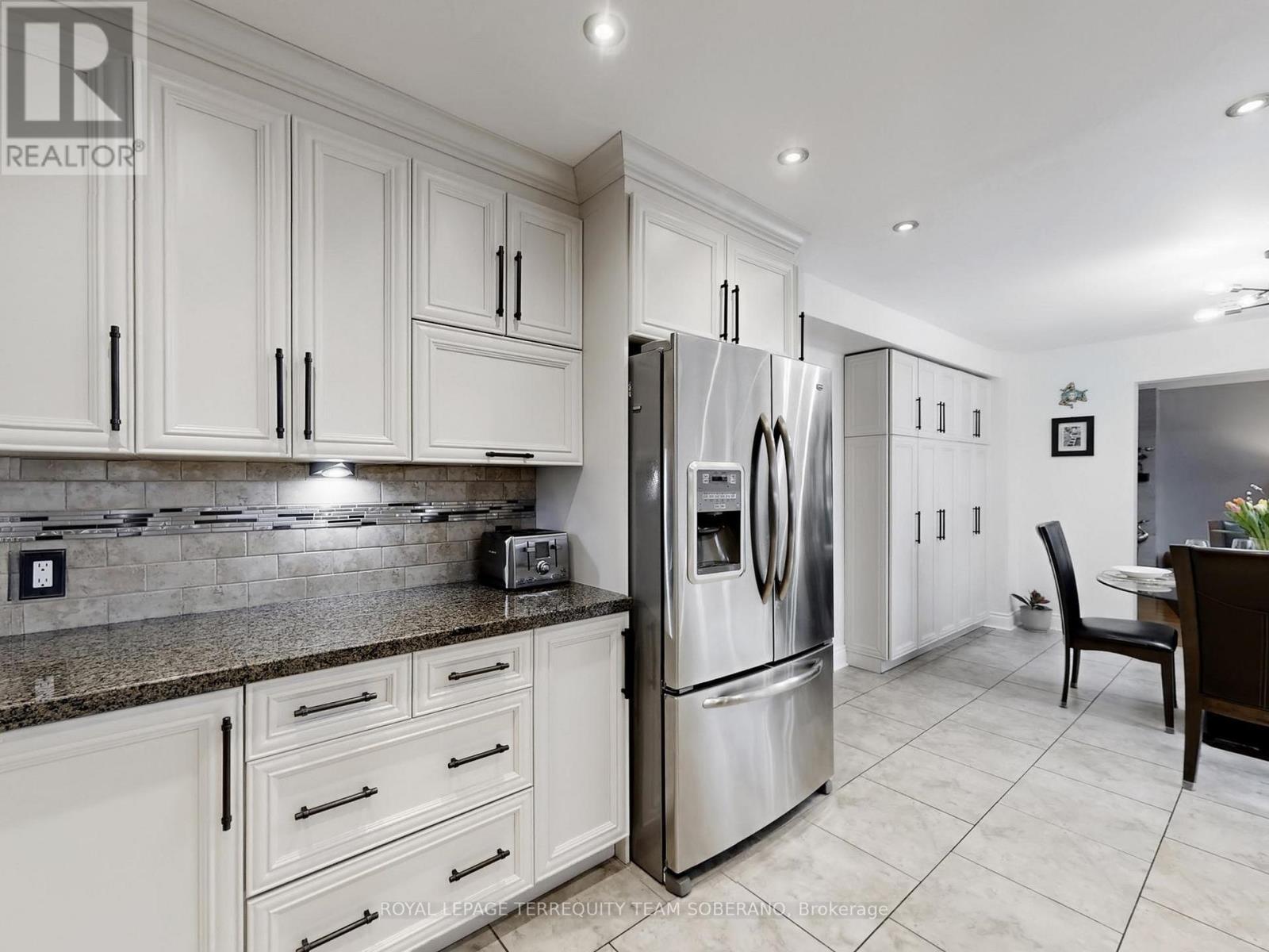 












1549 SAUGEEN DRIVE

,
Pickering,




Ontario
L1V5P9

