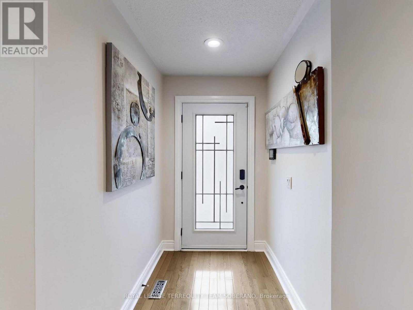 












1549 SAUGEEN DRIVE

,
Pickering,




Ontario
L1V5P9

