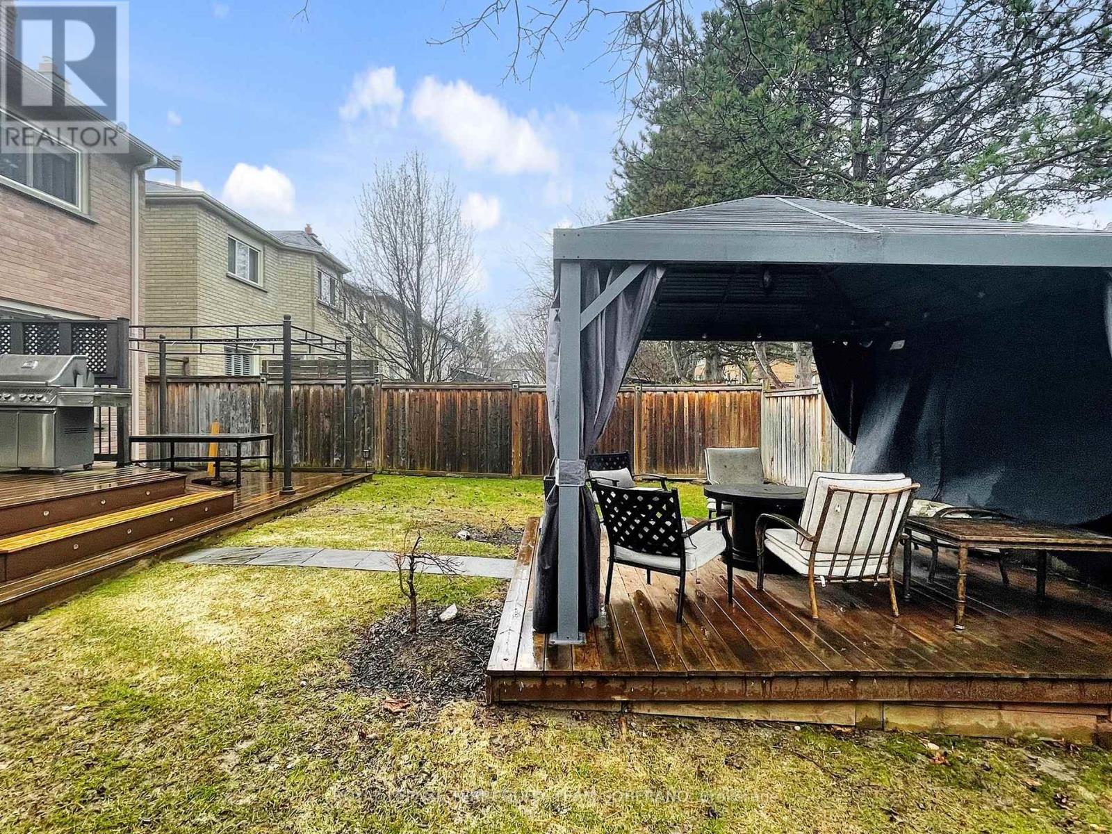 












1549 SAUGEEN DRIVE

,
Pickering,




Ontario
L1V5P9

