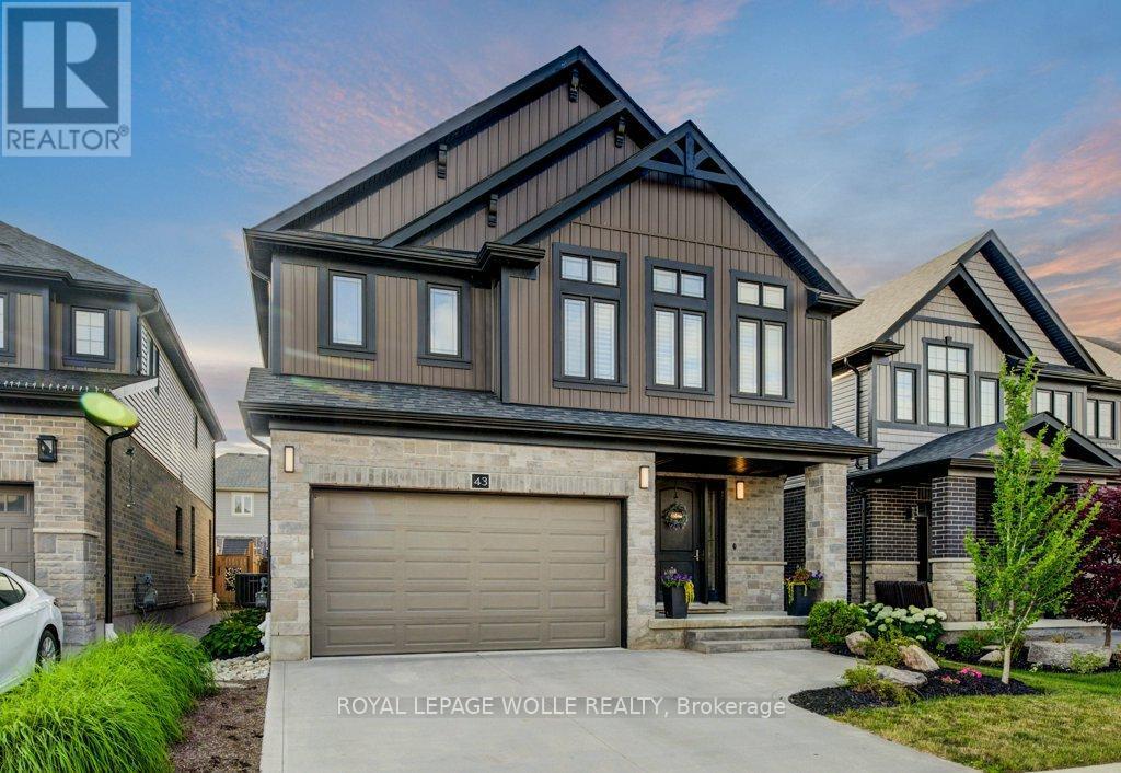 












43 GREYHAWK STREET

,
Kitchener,




Ontario
N2K0C7

