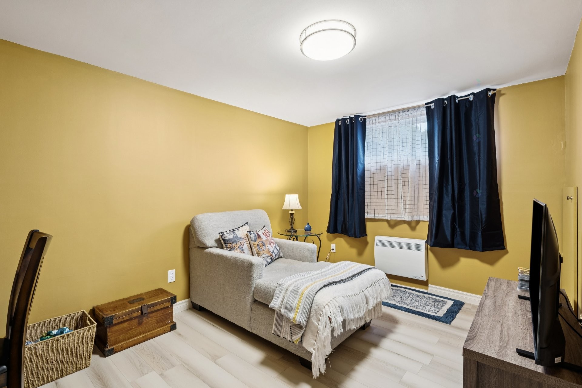 









549


Rue Lionel-Groulx

,
Salaberry-de-Valleyfield,




QC
J6T4H5

