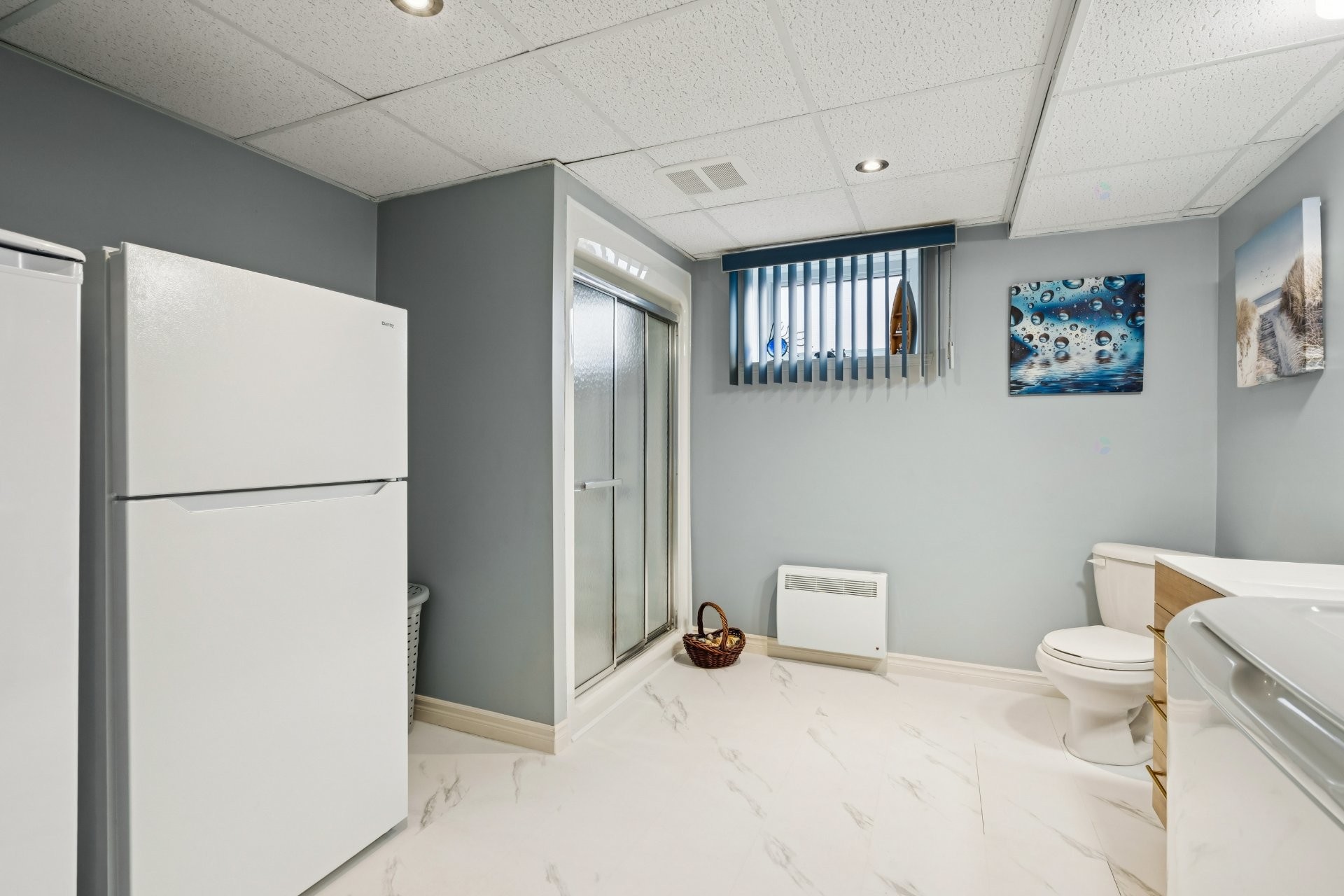 









549


Rue Lionel-Groulx

,
Salaberry-de-Valleyfield,




QC
J6T4H5

