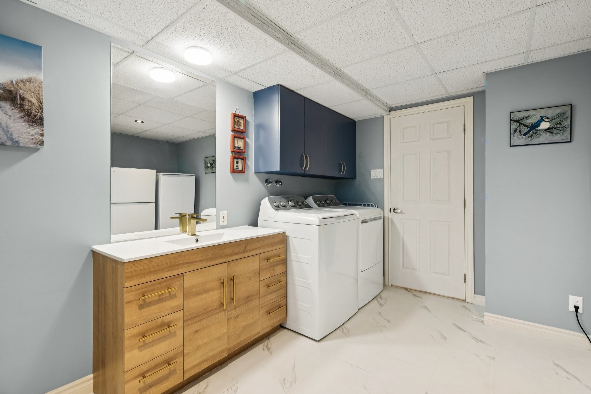 









549


Rue Lionel-Groulx

,
Salaberry-de-Valleyfield,




QC
J6T4H5

